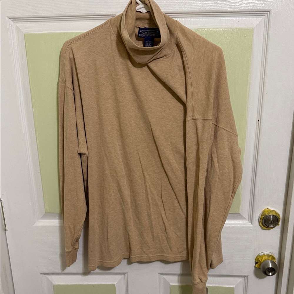 (0000) Newton Trading Company Men's Turtleneck in Beige, Size: Large
